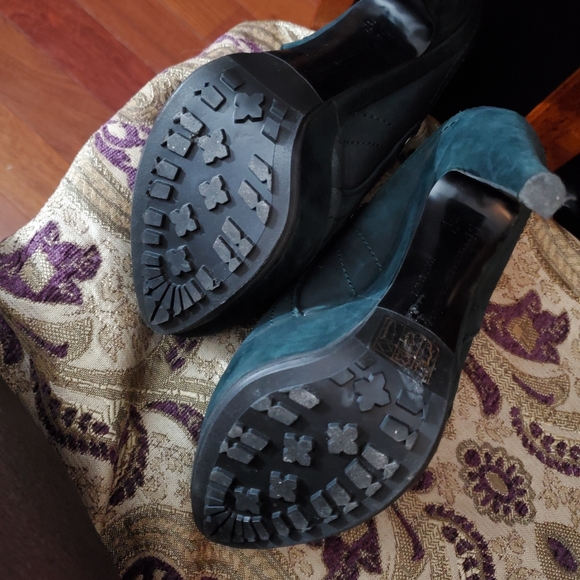 Vera Wang Lavender Lable - Picture 3 of 8